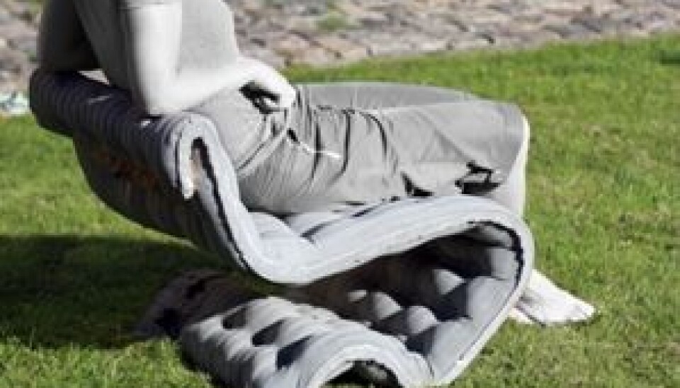 A new thesis has studied a special technique for forming concrete using a robust textile reminiscent of very large and light bags used for shopping and transporting building materials. Among the advantages are that the form can be located at the construction site, so elements can be formed on site. (Photo: from the thesis)