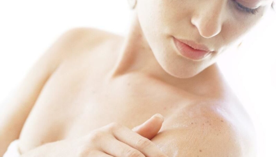 A genetic defect that is known to give dry skin and to increase the risk of eczema, asthma and hay fever, can in fact be advantageous: people with this mutation have more vitamin D in their blood, and this can perhaps increase their ability to survive other diseases. (Photo: Colourbox) A genetic defect that is known to give dry skin and to increase the risk of eczema, asthma and hay fever, can in fact be advantageous: people with this mutation have more vitamin D in their blood, and this can perhaps increase their ability to survive other diseases. (Photo: Colourbox)