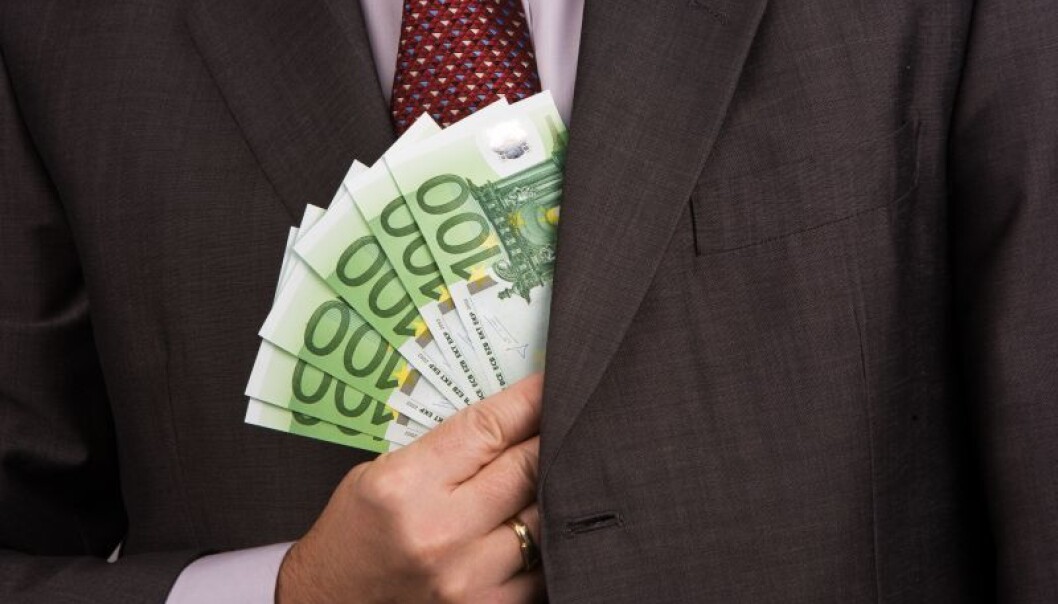 Corruption is to blame for the economic mess that the EU has landed itself in, according to a new study. Many southern European countries are so corrupt that people refuse to pay taxes to the state. The result is that these countries are on the verge of bankruptcy. (Photo: Colourbox) Corruption is to blame for the economic mess that the EU has landed itself in, according to a new study. Many southern European countries are so corrupt that people refuse to pay taxes to the state. The result is that these countries are on the verge of bankruptcy. (Photo: Colourbox)