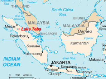 The volcano Toba is located in Indonesia on the island Sumatra, which lies close to the equator. (Map: the CIA World Factbook) The volcano Toba is located in Indonesia on the island Sumatra, which lies close to the equator. (Map: the CIA World Factbook)