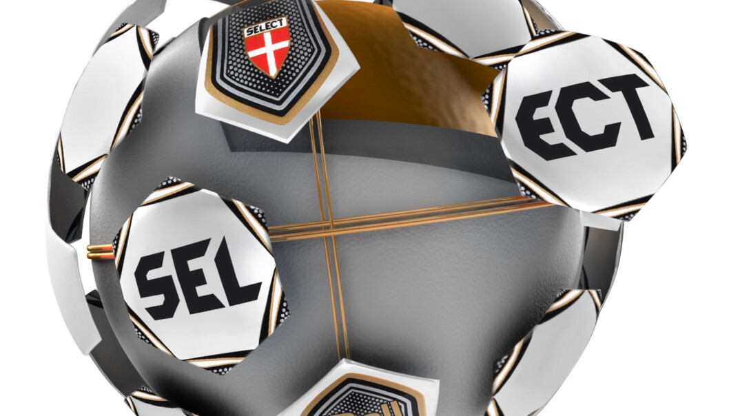 A computer image of Select’s iBall with GoalRef technology. The three copper coils cover all areas of the ball, so the ball will be detected no matter how it crosses the goal line. (Photo: Select) A computer image of Select’s iBall with GoalRef technology. The three copper coils cover all areas of the ball, so the ball will be detected no matter how it crosses the goal line. (Photo: Select)