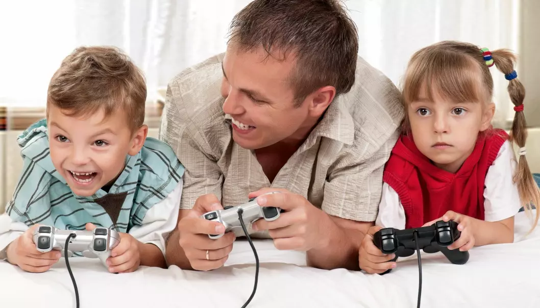 Gamers like to spend time with family while playing games. (Photo: Colourbox)