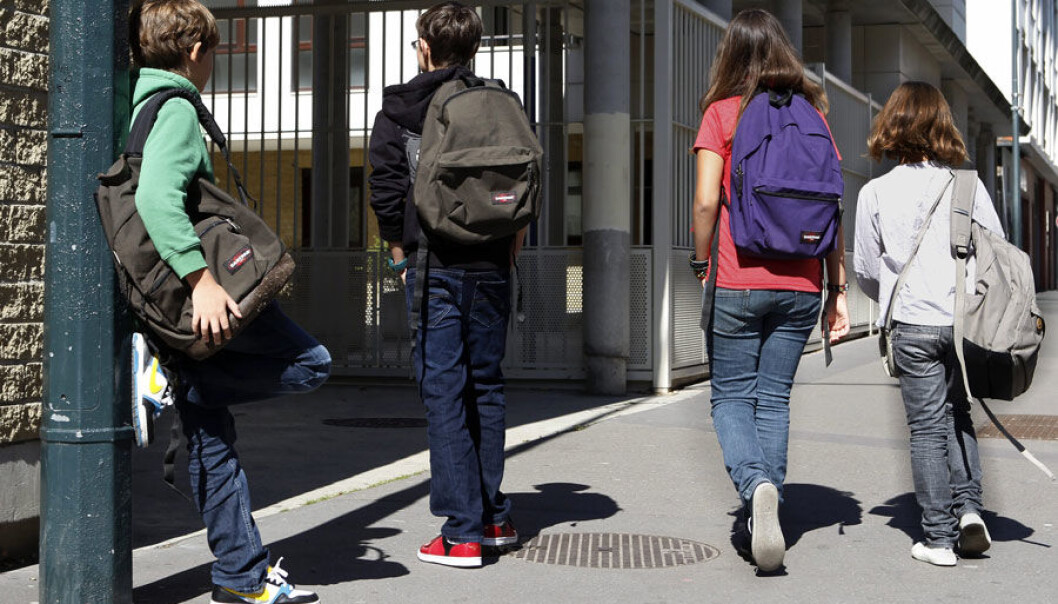 Kids hide their difficult economic situation at school. (Photo: Colourbox.com) Kids hide their difficult economic situation at school. (Photo: Colourbox.com)