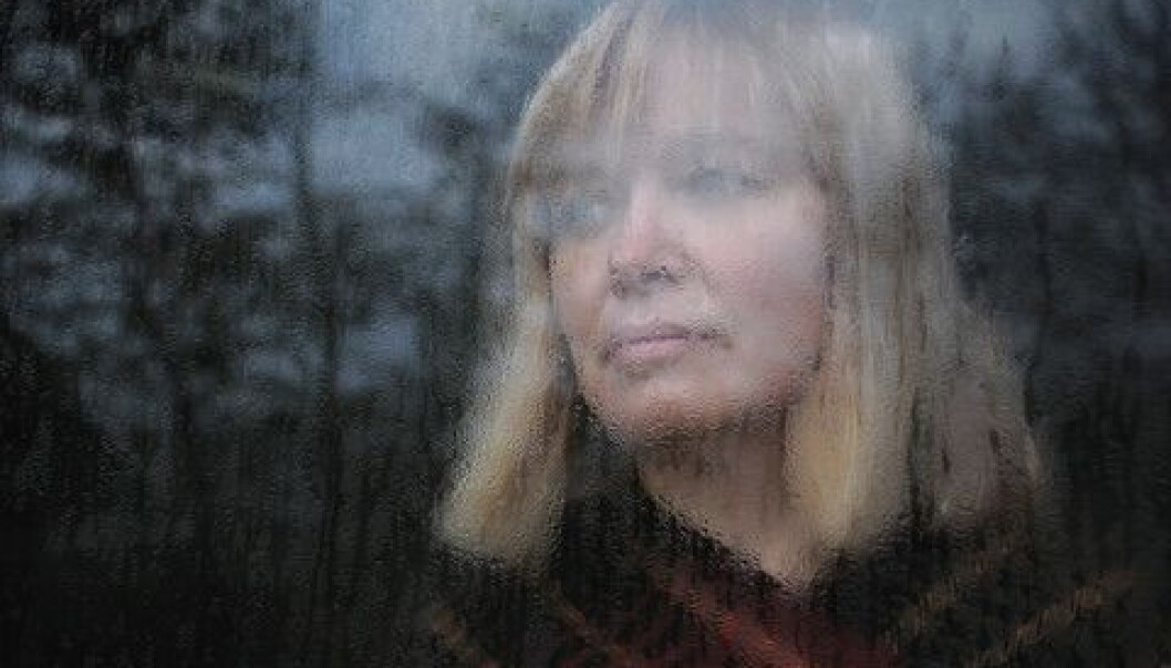 Depression and apathy may be the earliest symptoms of Parkinson’s disease. Yet the disease is usually only diagnosed once the patient starts to experience motor problems such as shaking of the hands. (Photo: Colourbox) Depression and apathy may be the earliest symptoms of Parkinson’s disease. Yet the disease is usually only diagnosed once the patient starts to experience motor problems such as shaking of the hands. (Photo: Colourbox)