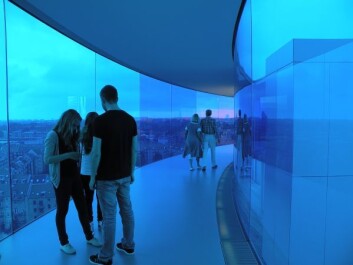 If we want today’s children and adolescents to visit museums, we need to turn the museum experience into something that opens up for a social experience, similar to going to the movies or a football match. (Photo: Colourbox) If we want today’s children and adolescents to visit museums, we need to turn the museum experience into something that opens up for a social experience, similar to going to the movies or a football match. (Photo: Colourbox)