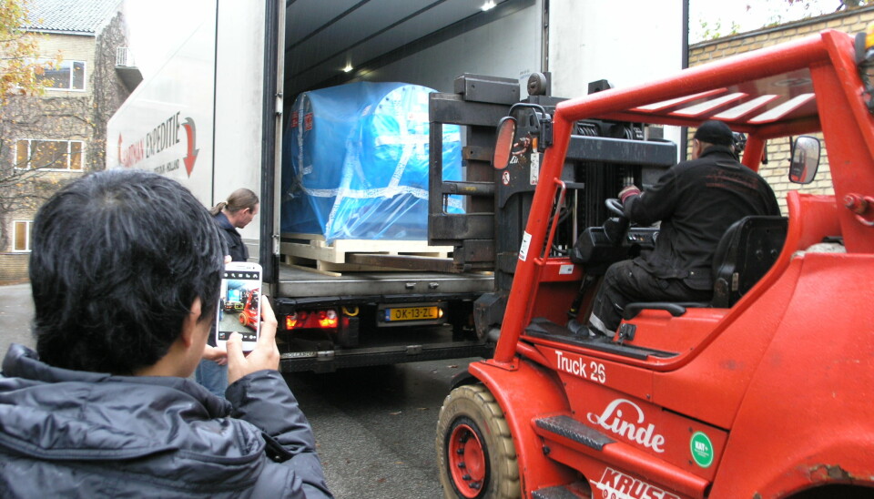 The accelerator arrived in Aarhus from Holland in three large trucks. (Photo: Jan Heinemeier)