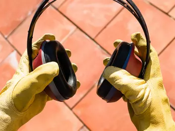 The Danish study may have failed to take into account the possibility that employees may have used hearing protection, argues British scientist. (Photo: <a href=" http://www.shutterstock.com/" target="_blank">Shutterstock</a>)