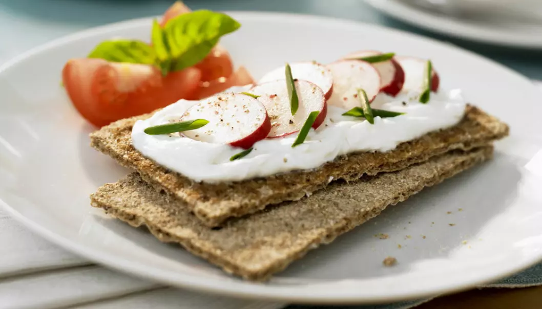 Tests of crisp breads made of rye showed them to be 20-30 percent more effective in satiation than regular soft bread made of wheat. (Photo: K. Arras, Bon Appetit)