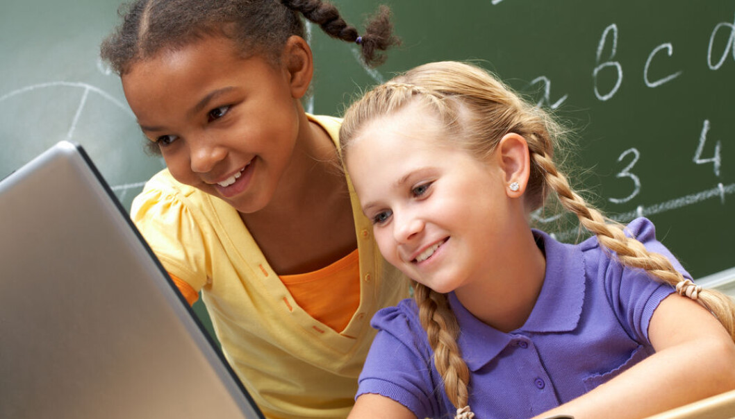 Spoken language isn't just a bad version of its written counterpart, says researchers who hope to change this perception through a new online game. (Photo: <a href="http://www.shutterstock.com/da/pic-58262833/stock-photo-portrait-of-two-schoolgirls-looking-at-the-laptop-during-lesson.html?src=vsT3FkMOYcBs0_iCDg3hIw-1-33" target="_blank">Shutterstock</a>) Spoken language isn't just a bad version of its written counterpart, says researchers who hope to change this perception through a new online game. (Photo: <a href="http://www.shutterstock.com/da/pic-58262833/stock-photo-portrait-of-two-schoolgirls-looking-at-the-laptop-during-lesson.html?src=vsT3FkMOYcBs0_iCDg3hIw-1-33" target="_blank">Shutterstock</a>)