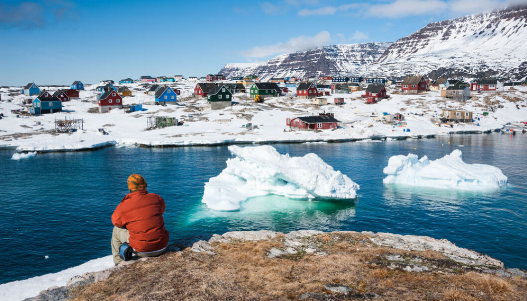 Traditionally, Greenlanders have eaten a diet consisting primarily of protein and fat from fish and mammals. They have eaten very few carbohydrates, and that’s why a genetic variant that allows them to keep sugar in the blood for slightly longer than normal may have been an advantage. However, today this genetic variant is a contributing factor in the Greenlanders’ high risk of developing type 2 diabetes. (Photo: (Foto: <a href="http://www.shutterstock.com/da/pic-175031627/stock-photo-tourist-admiring-wonderful-views-of-qeqertarsuaq-small-town-of-greenland-in-early-spring-time.html?src=b3sMSBRcNimcUdnCEMIv2w-1-1" target="_blank">Shutterstock</a>) Traditionally, Greenlanders have eaten a diet consisting primarily of protein and fat from fish and mammals. They have eaten very few carbohydrates, and that’s why a genetic variant that allows them to keep sugar in the blood for slightly longer than normal may have been an advantage. However, today this genetic variant is a contributing factor in the Greenlanders’ high risk of developing type 2 diabetes. (Photo: (Foto: <a href="http://www.shutterstock.com/da/pic-175031627/stock-photo-tourist-admiring-wonderful-views-of-qeqertarsuaq-small-town-of-greenland-in-early-spring-time.html?src=b3sMSBRcNimcUdnCEMIv2w-1-1" target="_blank">Shutterstock</a>)