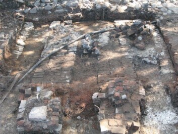 The remnants of a brick kiln where Anna Ihr excavated quantities of vitreous material. It had functioned as insulating material on the exterior of the kiln. (Photo: Anna Ihr) The remnants of a brick kiln where Anna Ihr excavated quantities of vitreous material. It had functioned as insulating material on the exterior of the kiln. (Photo: Anna Ihr)