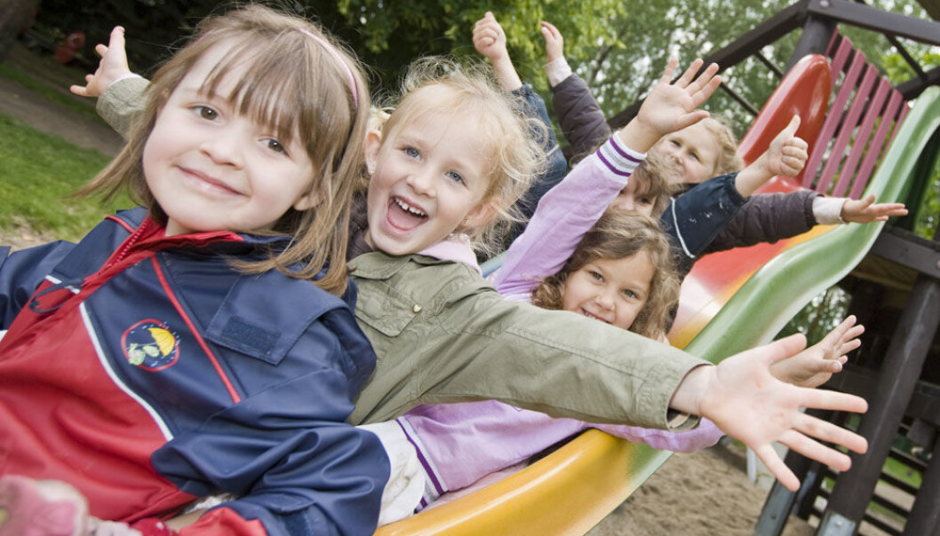 Having more play facilities available in the school playground results in more active children, new research shows. (Photo: Colourbox) Having more play facilities available in the school playground results in more active children, new research shows. (Photo: Colourbox)