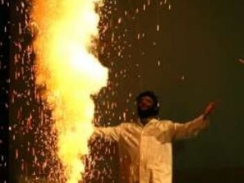 Kristoffer Bredahl (pictured) has been the fireworks specialist at Copenhagen's Experimentarium for two years (Photo: Poul Kattler, Experimentarium) Kristoffer Bredahl (pictured) has been the fireworks specialist at Copenhagen's Experimentarium for two years (Photo: Poul Kattler, Experimentarium)