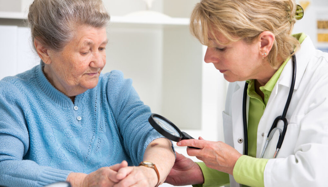 Immunotherapy utilises the body’s own immune system to fight cancer cells. Scientists have now discovered how the effective medicine works. (Photo: <a href="http://www.shutterstock.com/cat.mhtml?lang=da&language=da&ref_site=photo&search_source=search_form&version=llv1&anyorall=all&utm_source=sstkimages&utm_medium=onsite&utm_campaign=search&safesearch=1&search_tracking_id=736Ai9Kdh__6SwchzYODmQ&searchterm=cancer%20doctor&show_color_wheel=1&orient=&commercial_ok=&media_type=images&search_cat=&searchtermx=&photographer_name=&people_gender=&people_age=&people_ethnicity=&people_number=&color=&page=1&inline=145622296" target="_blank">Shutterstock</a>) Immunotherapy utilises the body’s own immune system to fight cancer cells. Scientists have now discovered how the effective medicine works. (Photo: <a href="http://www.shutterstock.com/cat.mhtml?lang=da&language=da&ref_site=photo&search_source=search_form&version=llv1&anyorall=all&utm_source=sstkimages&utm_medium=onsite&utm_campaign=search&safesearch=1&search_tracking_id=736Ai9Kdh__6SwchzYODmQ&searchterm=cancer%20doctor&show_color_wheel=1&orient=&commercial_ok=&media_type=images&search_cat=&searchtermx=&photographer_name=&people_gender=&people_age=&people_ethnicity=&people_number=&color=&page=1&inline=145622296" target="_blank">Shutterstock</a>)