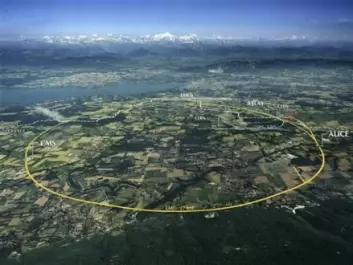 CERN is home to the famous particle accelerator, the Large Hadron Collider (LHC). The LHC has a 27 kilometre long circular tunnel (yellow line in the picture). When the LHC is running it uses huge amounts of power. (Photo: CERN)