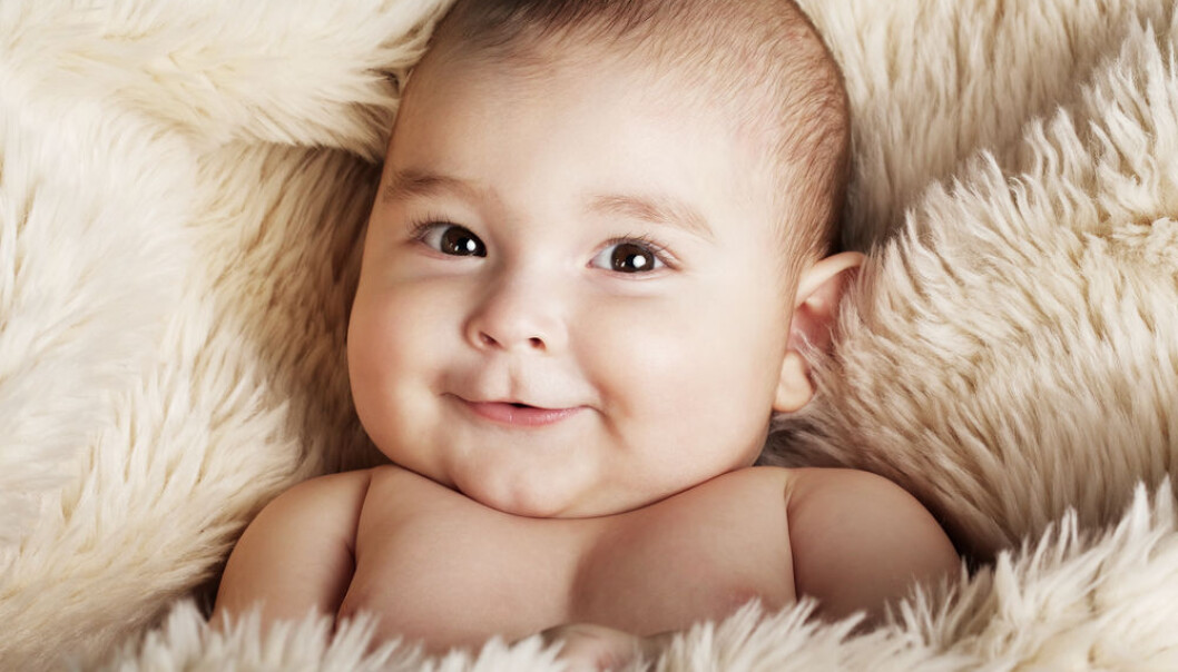 Birth weight can help to predict how trusting we are as adults, according to new research. The heavier we were as new-borns, the more trusting we become later in life. (Photo: <a href= http://www.shutterstock.com/da/pic-168892124/stock-photo-cute-happy-baby-portrait-lying-on-fur.html target=”blank_”>Shutterstock</a>) Birth weight can help to predict how trusting we are as adults, according to new research. The heavier we were as new-borns, the more trusting we become later in life. (Photo: <a href= http://www.shutterstock.com/da/pic-168892124/stock-photo-cute-happy-baby-portrait-lying-on-fur.html target=”blank_”>Shutterstock</a>)