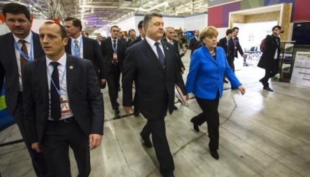 Can the COP21 deal limit temperature rise? World leaders celebrate the agreement, but climate scientists remain sceptical. (Photo: Shutterstock) Can the COP21 deal limit temperature rise? World leaders celebrate the agreement, but climate scientists remain sceptical. (Photo: Shutterstock)