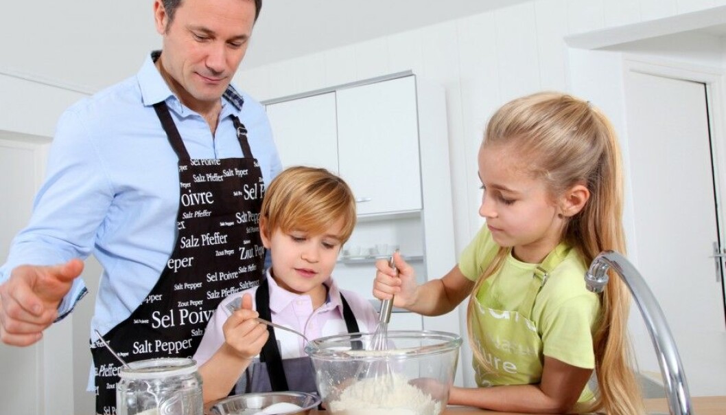 Time spent with both their parents can be precious for children. But this is not necessarily the reason why children who live with only one parent have poorer mental health on average than ones who take turns living with each parent. (Photo: Shutterstock) Time spent with both their parents can be precious for children. But this is not necessarily the reason why children who live with only one parent have poorer mental health on average than ones who take turns living with each parent. (Photo: Shutterstock)