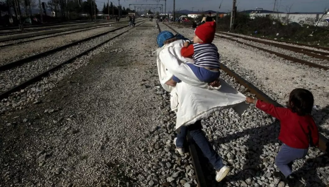 The traumas of war and violence in their home countries, perilous escapes and uncertain conditions in the countries they flee to can contribute to mental illnesses among refugees. (Photo: Alexandros Avramidis/Reuters)