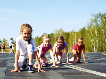 Sports clubs have an important role in promoting health and fitness in schools, and it is not limited to football. (Photo: <a href=http://www.shutterstock.com/da/pic-193001180/stock-photo-four-pre-teen-girls-starting-to-run-on-track.html target="_blank">Shutterstock</a>)
Sports clubs have an important role in promoting health and fitness in schools, and it is not limited to football. (Photo: <a href=http://www.shutterstock.com/da/pic-193001180/stock-photo-four-pre-teen-girls-starting-to-run-on-track.html target="_blank">Shutterstock</a>)