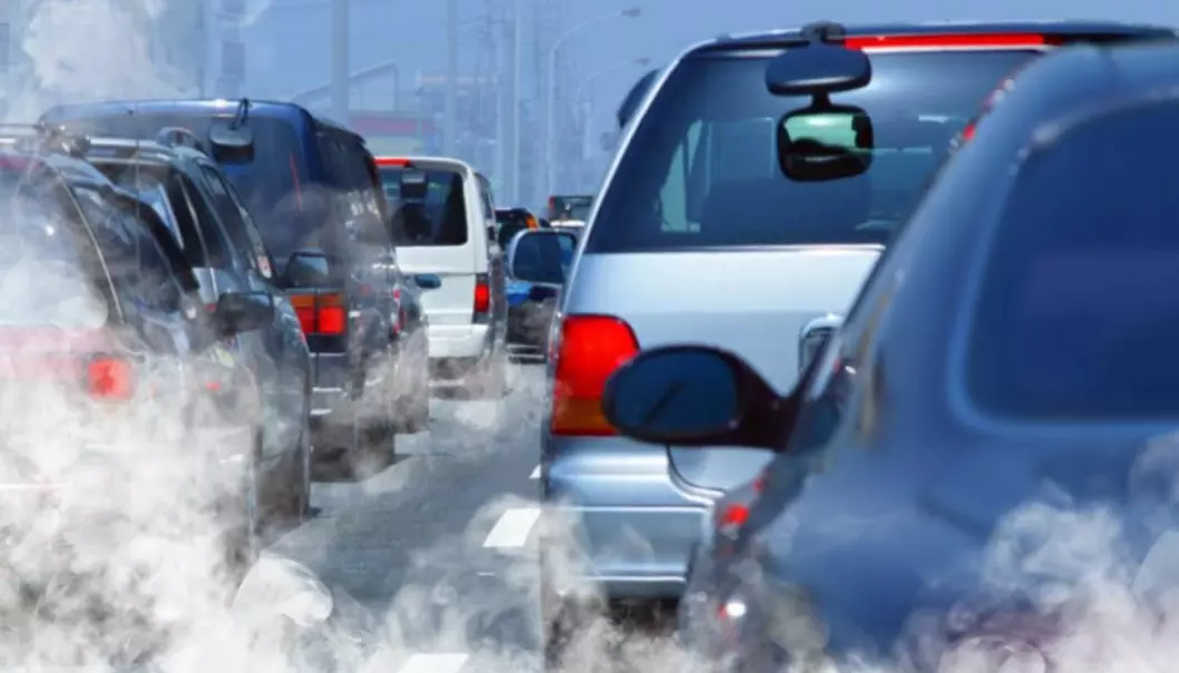 Particle Pollution from cars is likely to increase the risk of still births, shows new research. (Photo: Shutterstock)