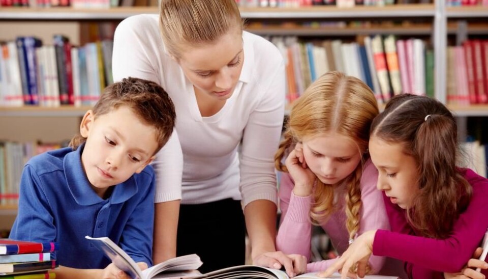 A new study shows that increasing teaching hours significantly improves students’ reading skills, but only when teachers are allowed to plan the curriculum for the extra hours themselves. (Photo: Shutterstock)
