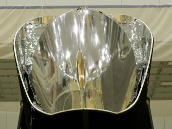 The Planck satellite's space telescope is equipped with a 1.5 metre diameter mirror, supplied by DTU Space. (Photo: ESA) The Planck satellite's space telescope is equipped with a 1.5 metre diameter mirror, supplied by DTU Space. (Photo: ESA)