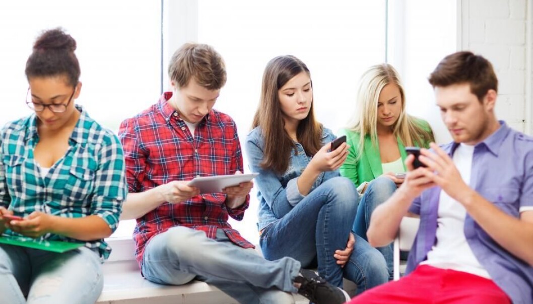It's a record! Data, equal to twice the world’s daily Internet traffic, has been sent through a single fibre cable at a rate of 661 terabytes per second. (Photo: Shutterstock) It's a record! Data, equal to twice the world’s daily Internet traffic, has been sent through a single fibre cable at a rate of 661 terabytes per second. (Photo: Shutterstock)