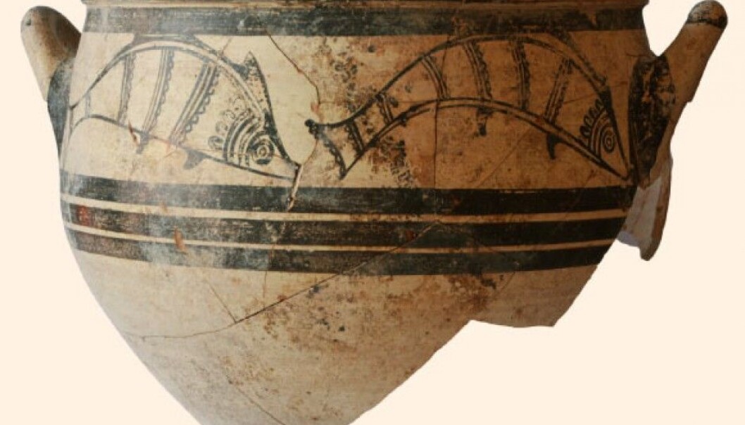 A vessel decorated with Mycenaean fish motifs from around 1300 B.C. (Photo: Peter Fischer) A vessel decorated with Mycenaean fish motifs from around 1300 B.C. (Photo: Peter Fischer)