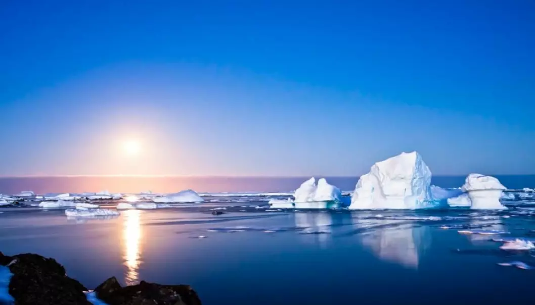 Melt water from the Greenland ice sheet has caused sea levels to rise by 4.6 metres during the past 23,000 years. But it contains enough water to cause another 7.5 metres of rise. (Photo: Shutterstock)