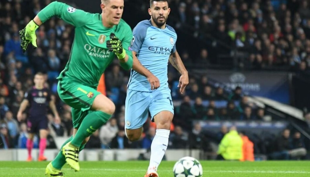 Analysis of professional football players has given insights into running patterns that might affect future football training. (Photo: Shutterstock) Analysis of professional football players has given insights into running patterns that might affect future football training. (Photo: Shutterstock)
