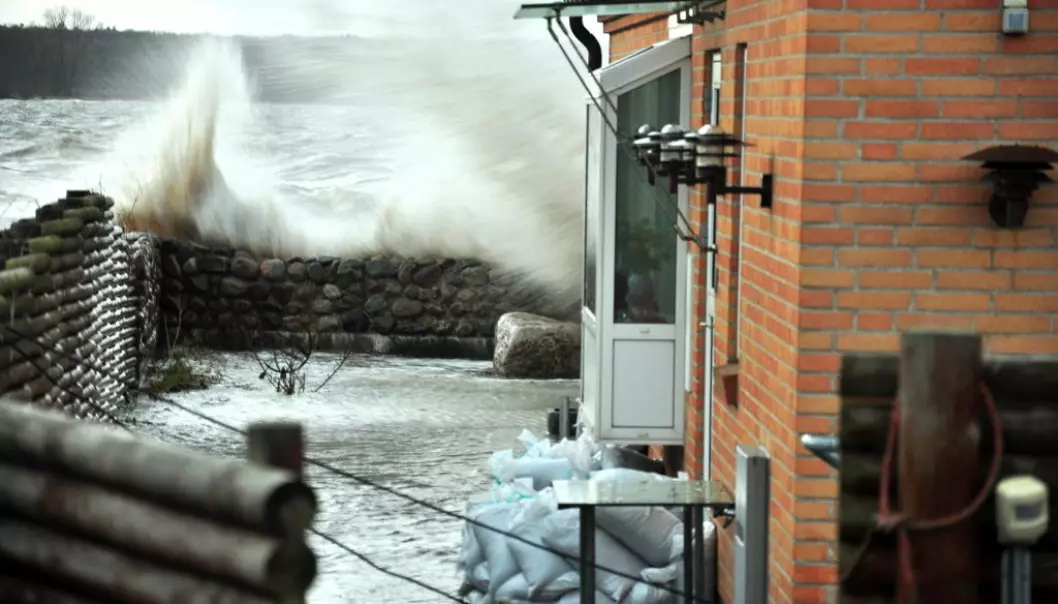 Storm Bodil hit Denmark in 2013. Events like this and the one that hit Copenhagen in January 2017 could become more common as sea level rises. (Photo: Martin Stendel / DMI)