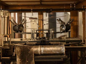 Wichert horisontal seismograph at Copenhagen seismic station. (Photo: Casper Brogaard Højer) Wichert horisontal seismograph at Copenhagen seismic station. (Photo: Casper Brogaard Højer)