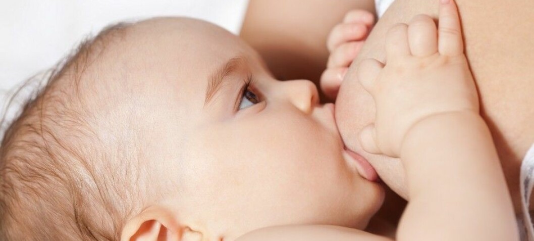 Breastfeeding does not prevent asthma and allergies