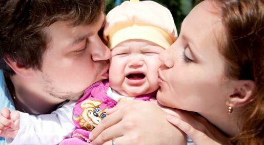Baby cries shorten our reaction time
