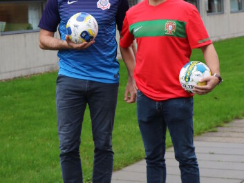Magni Mohr (right) and Peter Krustrup (left) have studied the health benefits of football for many years. (Photo: Peter Krustrup) Magni Mohr (right) and Peter Krustrup (left) have studied the health benefits of football for many years. (Photo: Peter Krustrup)