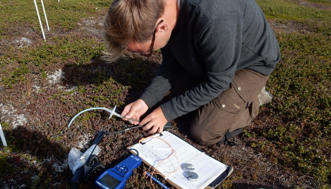 Magnus Kramshøj takes soil gas measurements at a field site on Disko Island, West Greenland. (Photo: Klaus Kramshøj) Magnus Kramshøj takes soil gas measurements at a field site on Disko Island, West Greenland. (Photo: Klaus Kramshøj)