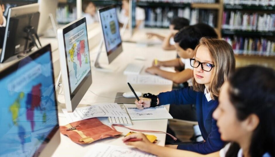 The researchers point out that children do not automatically develop critical understanding of the digital technologies they use every day. Education is required. They have talked to eight graders about their insights into how their data is being collected and processed. (Photo: Shutterstock)