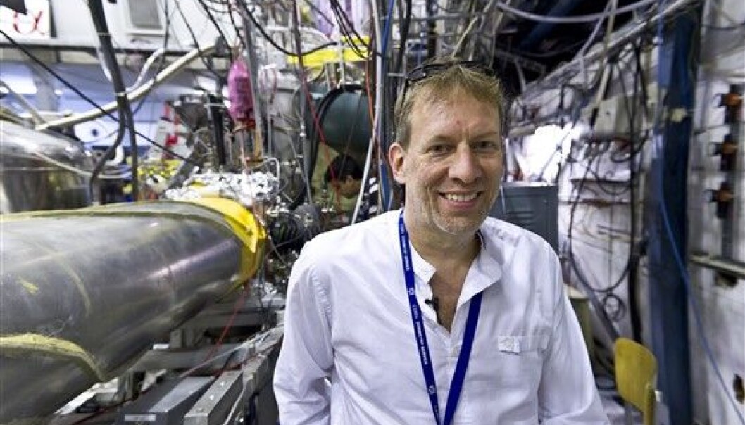 Jeffrey Hangst, of Aarhus University, has every reason to be happy after his research group managed to create a quantum leap in antihydrogen. (Photo: Niels Madsen) Jeffrey Hangst, of Aarhus University, has every reason to be happy after his research group managed to create a quantum leap in antihydrogen. (Photo: Niels Madsen)