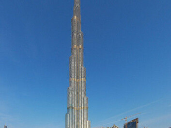 The Burj Khalifa in Dubai is the tallest man-made structure in the world, at 829.84 metres. The towers in the Faroe Islands would need to be even taller than that, says Danish researcher (Photo: Nicolas Lannuzel) The Burj Khalifa in Dubai is the tallest man-made structure in the world, at 829.84 metres. The towers in the Faroe Islands would need to be even taller than that, says Danish researcher (Photo: Nicolas Lannuzel)
