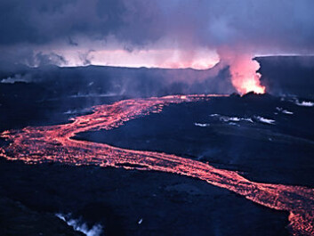 Lava flowing out of rock fractures at Krafla in 1984, towards the end of the phase when volcanic activity in the area threatened to halt the construction of the power plant. (Photo: Michael Ryan, US Geological Survey) Lava flowing out of rock fractures at Krafla in 1984, towards the end of the phase when volcanic activity in the area threatened to halt the construction of the power plant. (Photo: Michael Ryan, US Geological Survey)