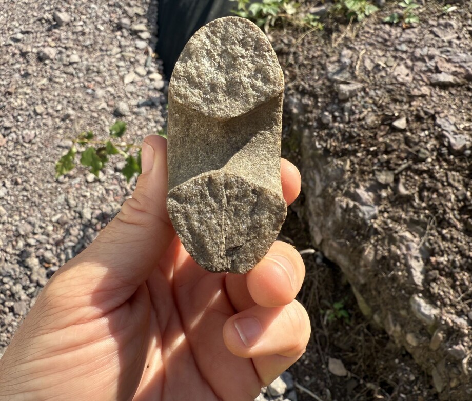 Archaeologists have found a rare 9,000-year-old Stone Age hammer in Norway